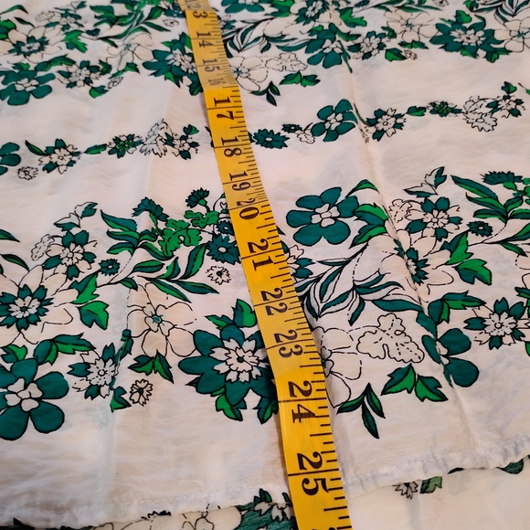 Lane Bryant Sz 18 Peasant Top Floral Kelly Green St Patricks Day ☘️ Boho Cottage - Picture 8 of 13